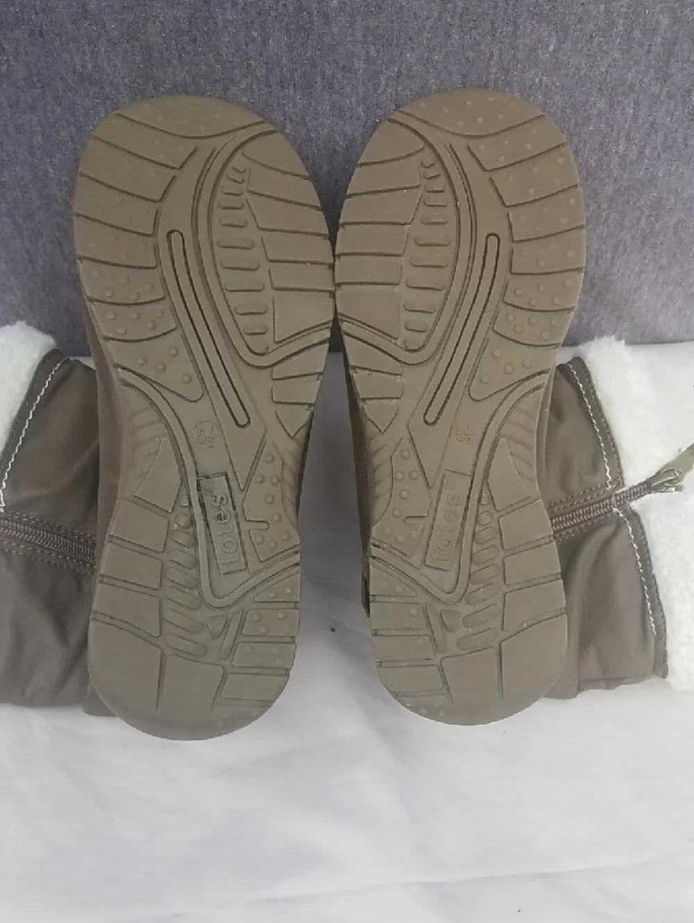 totes Taupe Winter Boots with White Faux-Shearling Cuff